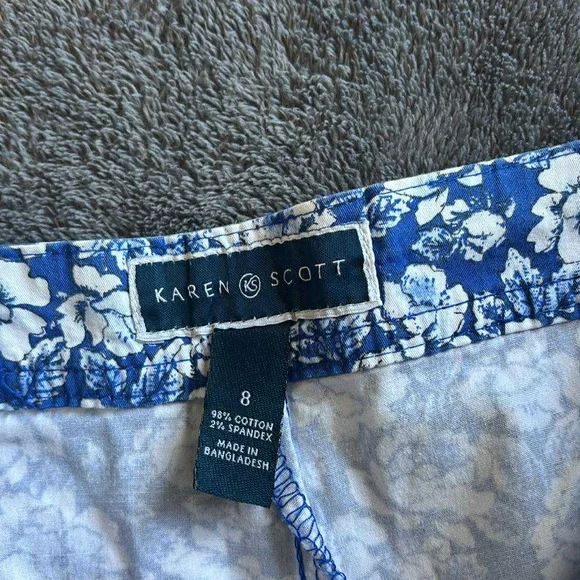Karen Scott Blue and White Floral, Black And White Skort 2/$18 - Picture 2 of 8